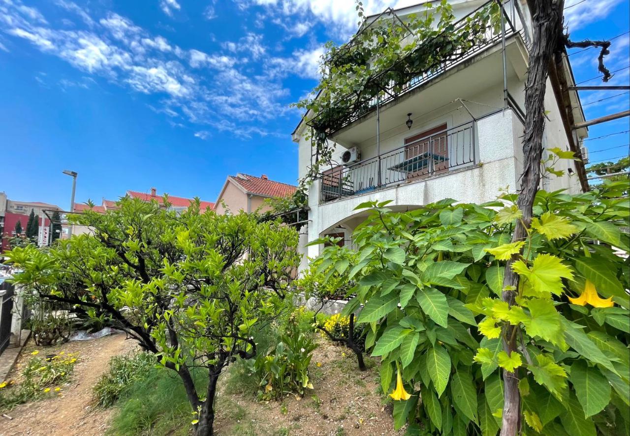 Garden House Budva Luaran gambar